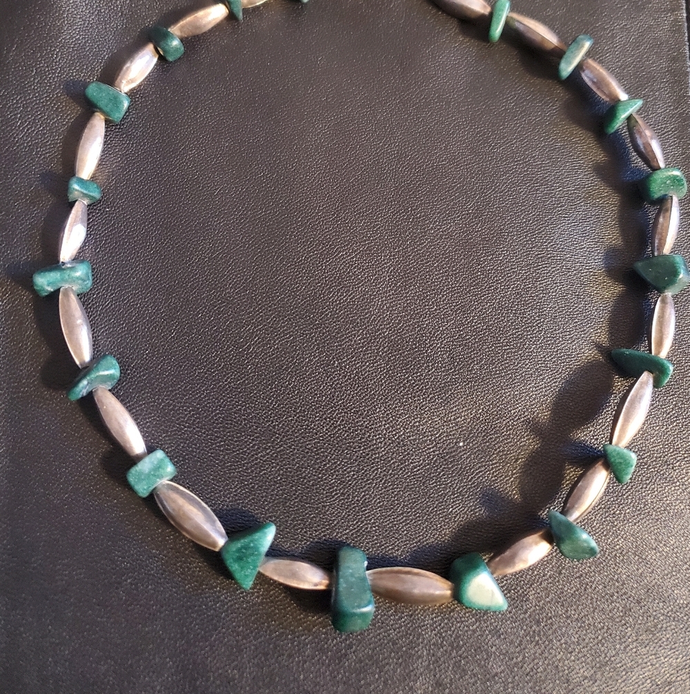 Mens Native American Sterling Silver Necklace Vintage Sterling Beads 25" L - Picture 2 of 5